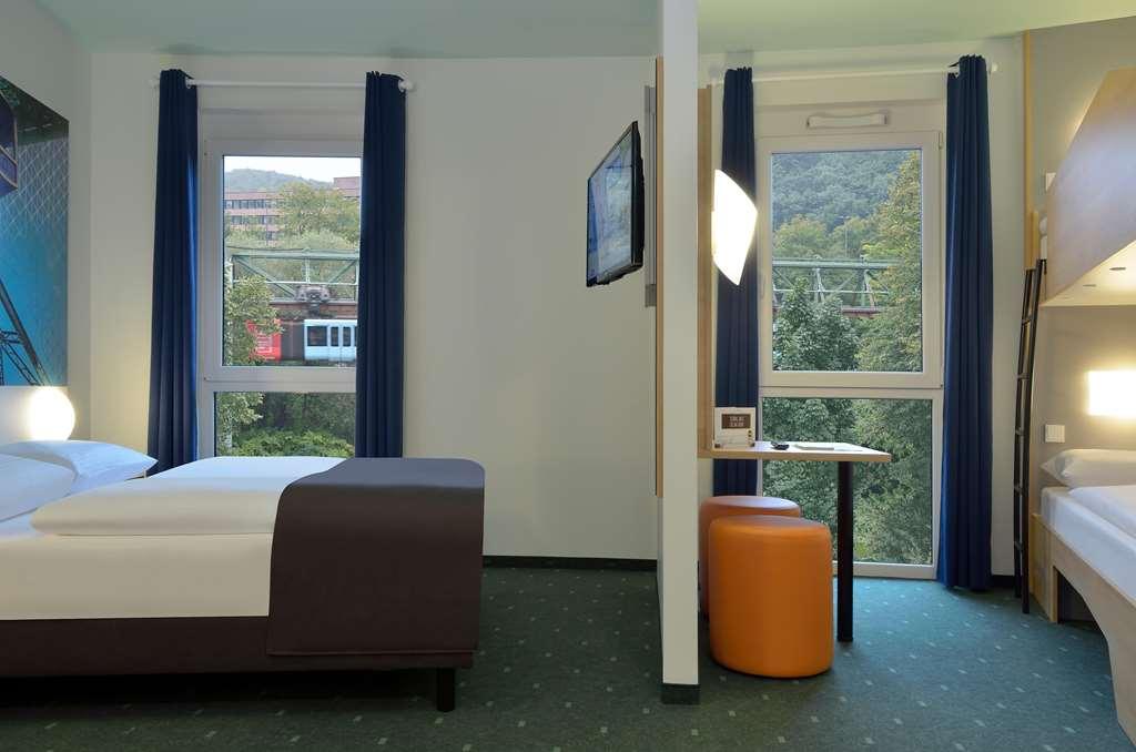 B&B Hotel Wuppertal City-Sud Zimmer foto