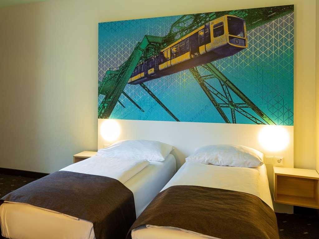B&B Hotel Wuppertal City-Sud Zimmer foto